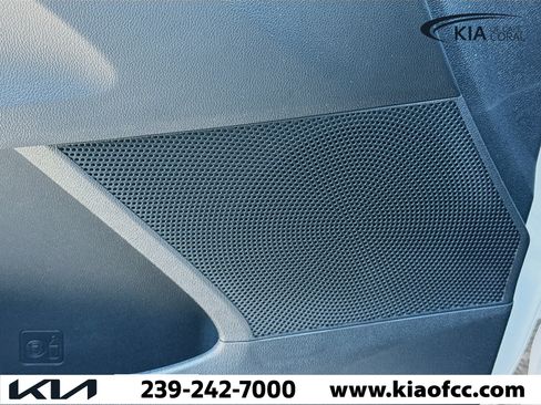 New 2026 Kia Sorento LX FWD image 22