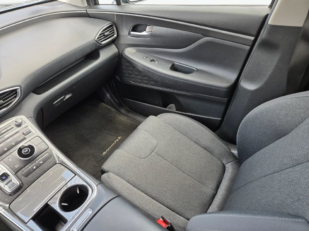 Certified 2023 Hyundai Santa Fe SEL FWD image 17