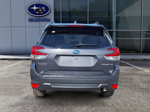 Certified 2023 Subaru Forester Premium image 5