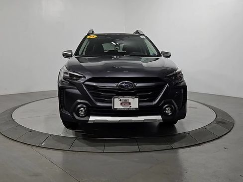 Certified 2025 Subaru Outback Touring AWD/4WD image 10