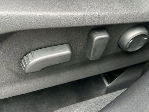 Certified 2025 Subaru Forester Wilderness AWD/4WD image 11