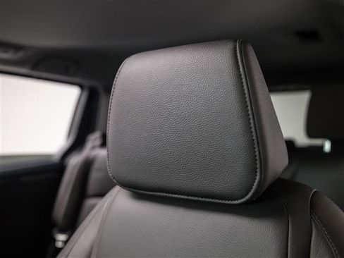 Used 2019 Honda Odyssey EX-L image 17