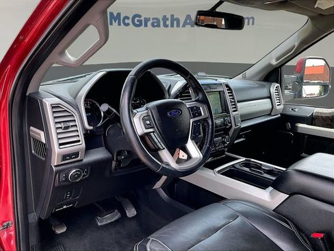 Used 2017 Ford F250 Lariat w/ Lariat Value Package AWD/4WD image 21