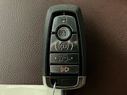 Certified 2023 Ford F150 Lariat w/ Equipment Group 502A High image 34