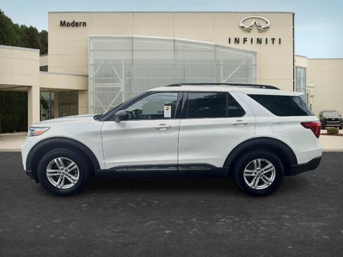Used 2020 Ford Explorer XLT w/ Equipment Group 202A AWD/4WD image 7