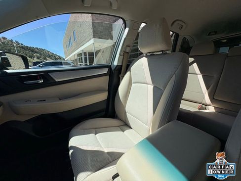 Used 2015 Subaru Outback 2.5i Premium AWD/4WD image 26