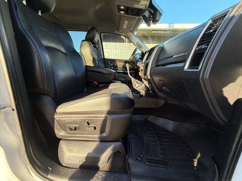 Used 2016 RAM 3500 Laramie w/ Snow Chief Group AWD/4WD image 22