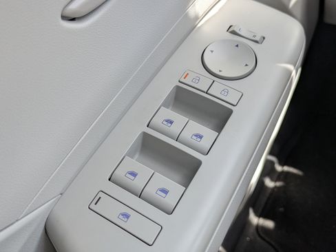 New 2026 Hyundai Kona SEL Sport FWD image 27