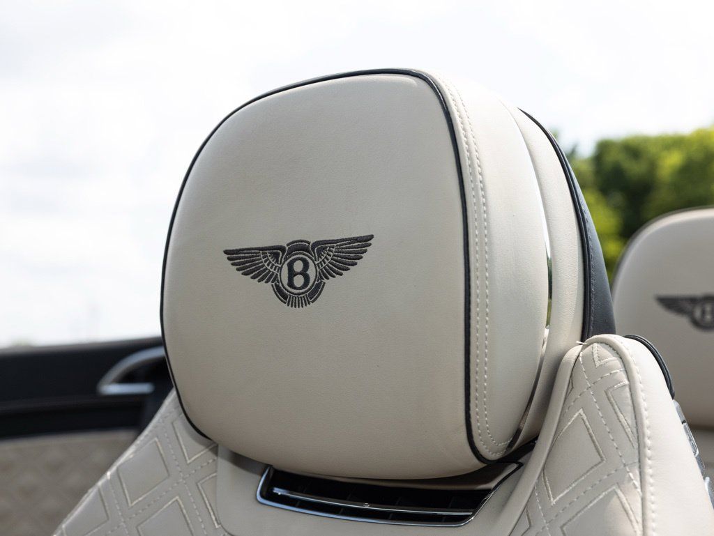 Used 2020 Bentley Continental GT AWD/4WD image 31