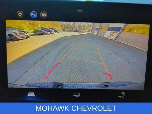 Certified 2024 Chevrolet Colorado Z71 w/ LPO, Dark Essentials Package AWD/4WD image 16