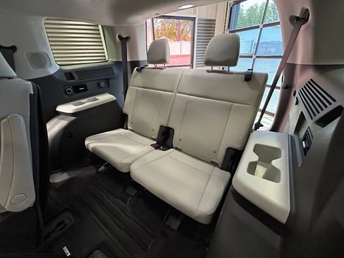 Used 2024 Hyundai Santa Fe Calligraphy image 7