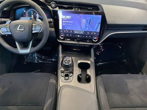 Certified 2023 Lexus RZ 450e Premium w/ Accessory Package (2T) AWD/4WD image 17