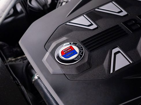 Used 2024 BMW ALPINA XB7 AWD/4WD image 38