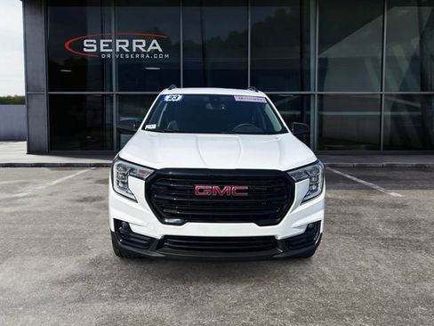 Used 2023 GMC Terrain SLT w/ Elevation Edition AWD/4WD image 8