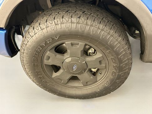 Used 2012 Ford F150 FX4 w/ FX Luxury Pkg AWD/4WD image 11