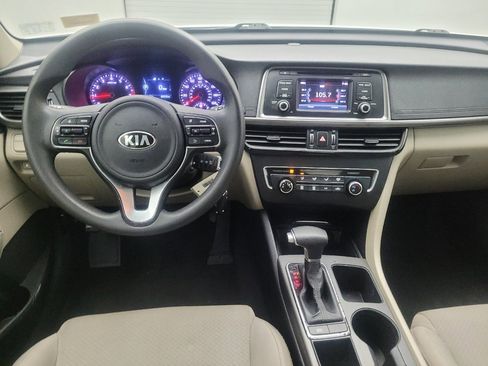 Used 2016 Kia Optima LX FWD image 22