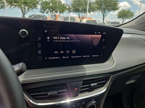 Used 2025 Buick Encore GX Preferred FWD image 13