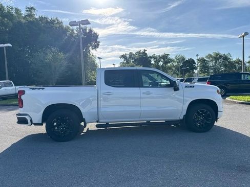 Used 2025 Chevrolet Silverado 1500 RST w/ Dark Appearance Package AWD/4WD image 8