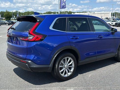 Used 2025 Honda CR-V EX image 6