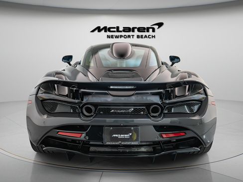 Used 2021 McLaren 720S RWD image 6