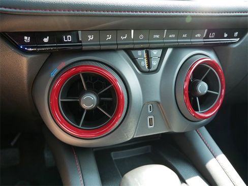 Used 2024 Chevrolet Blazer RS w/ Enhanced Convenience Package image 23