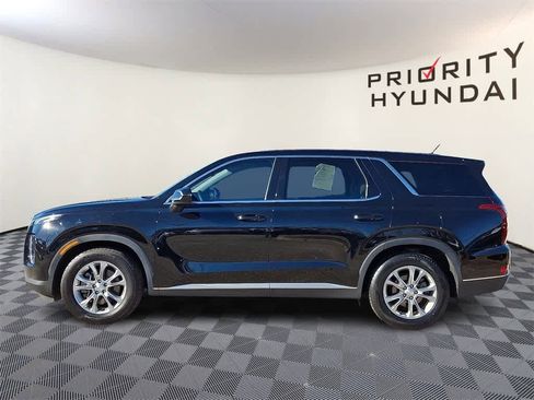 Used 2022 Hyundai Palisade SE image 7
