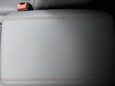 New 2026 Ford Explorer Active image 36