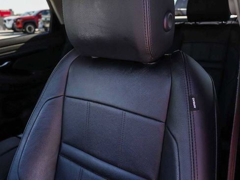 Used 2022 Land Rover Range Rover Evoque SE image 26