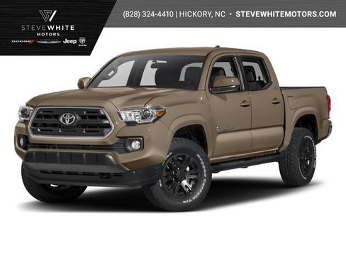 Used 2017 Toyota Tacoma SR5 w/ Tow Package RWD image 1