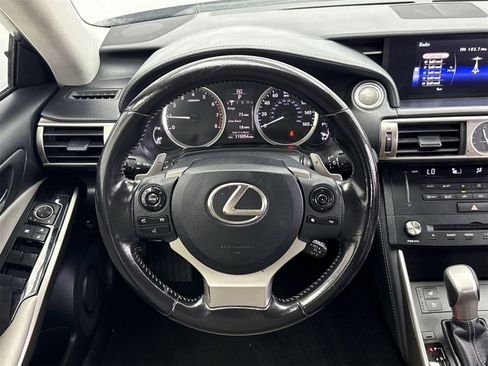 Used 2016 Lexus IS 200t image 20