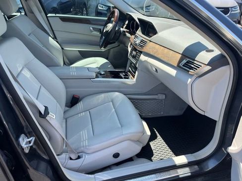 Used 2014 Mercedes-Benz E 350 Sedan image 11