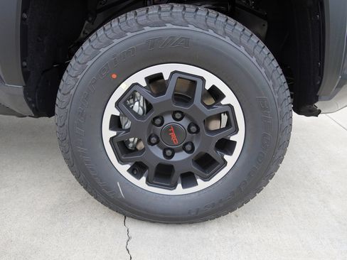 New 2026 Toyota Tacoma TRD Off-Road image 13