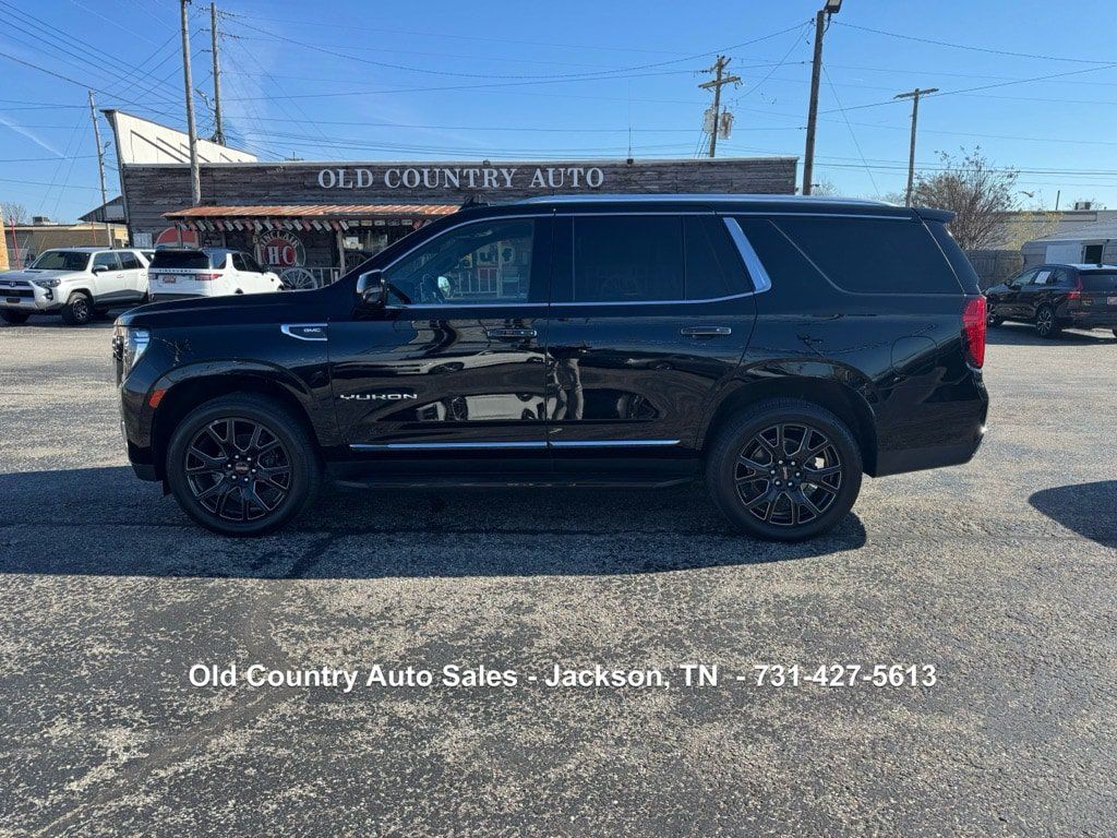 Used 2022 GMC Yukon SLT w/ SLT Luxury Package RWD image 1