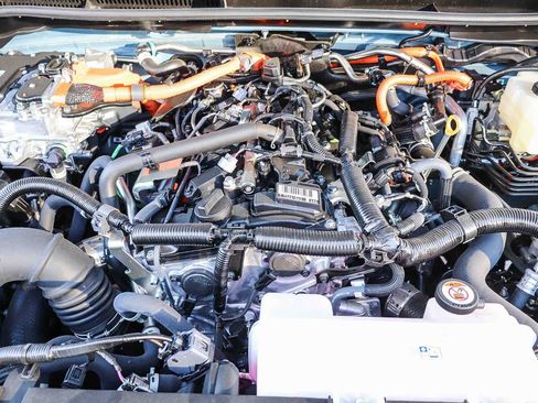 Used 2025 Toyota 4Runner TRD Off-Road image 29