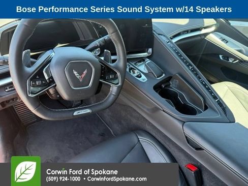 Used 2024 Chevrolet Corvette Z06 RWD image 3