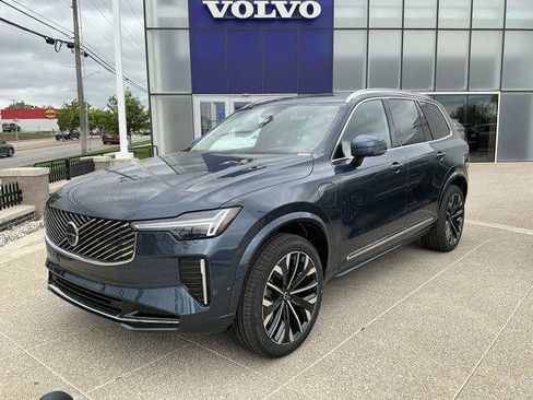 New 2026 Volvo XC90 T8 Ultra w/ Protection Package AWD/4WD image 1