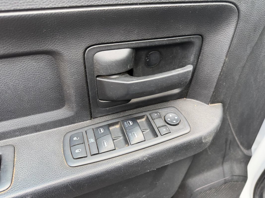 Used 2018 RAM 2500 Tradesman w/ Popular Equipment Group AWD/4WD image 14