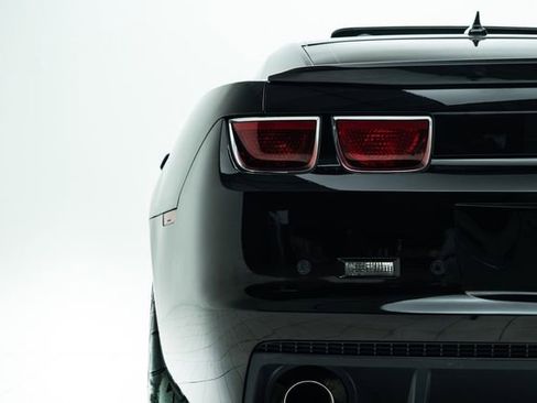 Used 2012 Chevrolet Camaro SS w/ RS Package image 17