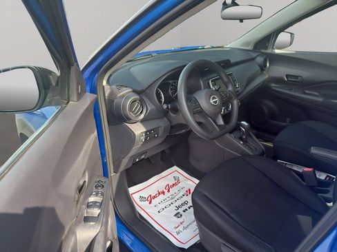 Used 2023 Nissan Kicks S FWD image 5