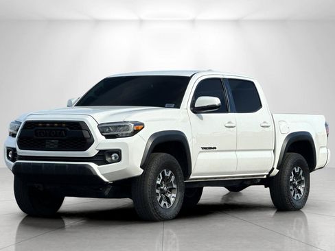 Used 2022 Toyota Tacoma TRD Off-Road image 7