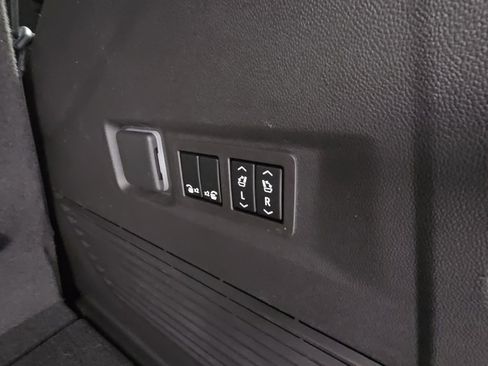 Used 2023 Chevrolet Tahoe RST w/ Luxury Package image 37