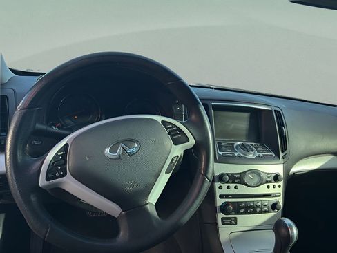 Used 2009 INFINITI G37 Journey image 7