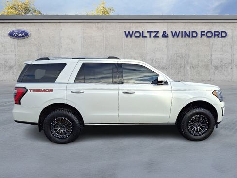 Used 2021 Ford Expedition Limited image 7