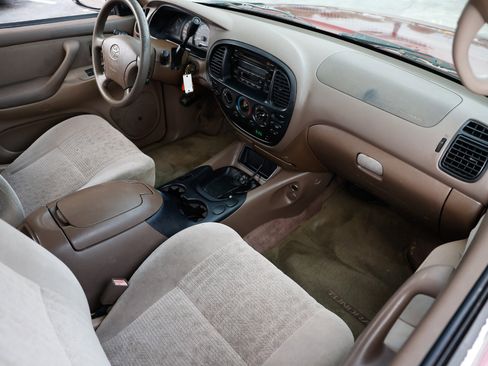 Used 2004 Toyota Tundra Limited image 16