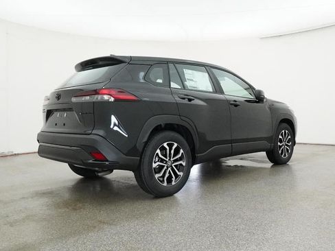 Used 2026 Toyota Corolla Cross AWD Hybrid image 28