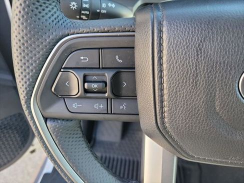 Certified 2025 Toyota Tacoma SR5 image 24