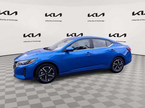 Used 2024 Nissan Sentra SV FWD image 1
