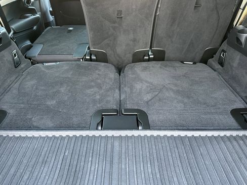 Certified 2025 Volvo XC90 T8 Ultra w/ Protection Package Premier image 19