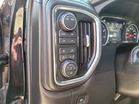 Used 2022 Chevrolet Silverado 2500 High Country AWD/4WD image 23
