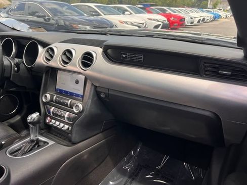 Used 2020 Ford Mustang Premium RWD image 15
